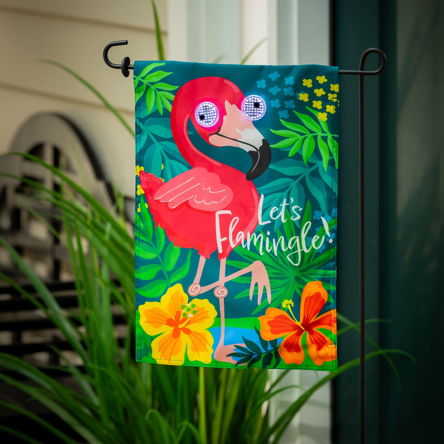 Winky Blinky Let's Flamingle Applique Lighted Garden Flag – Evergreen