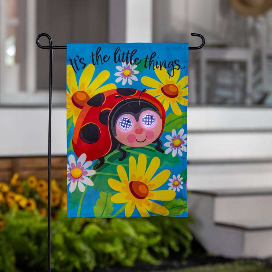 Winky Blinky Little Things Applique Lighted Garden Flag – Evergreen