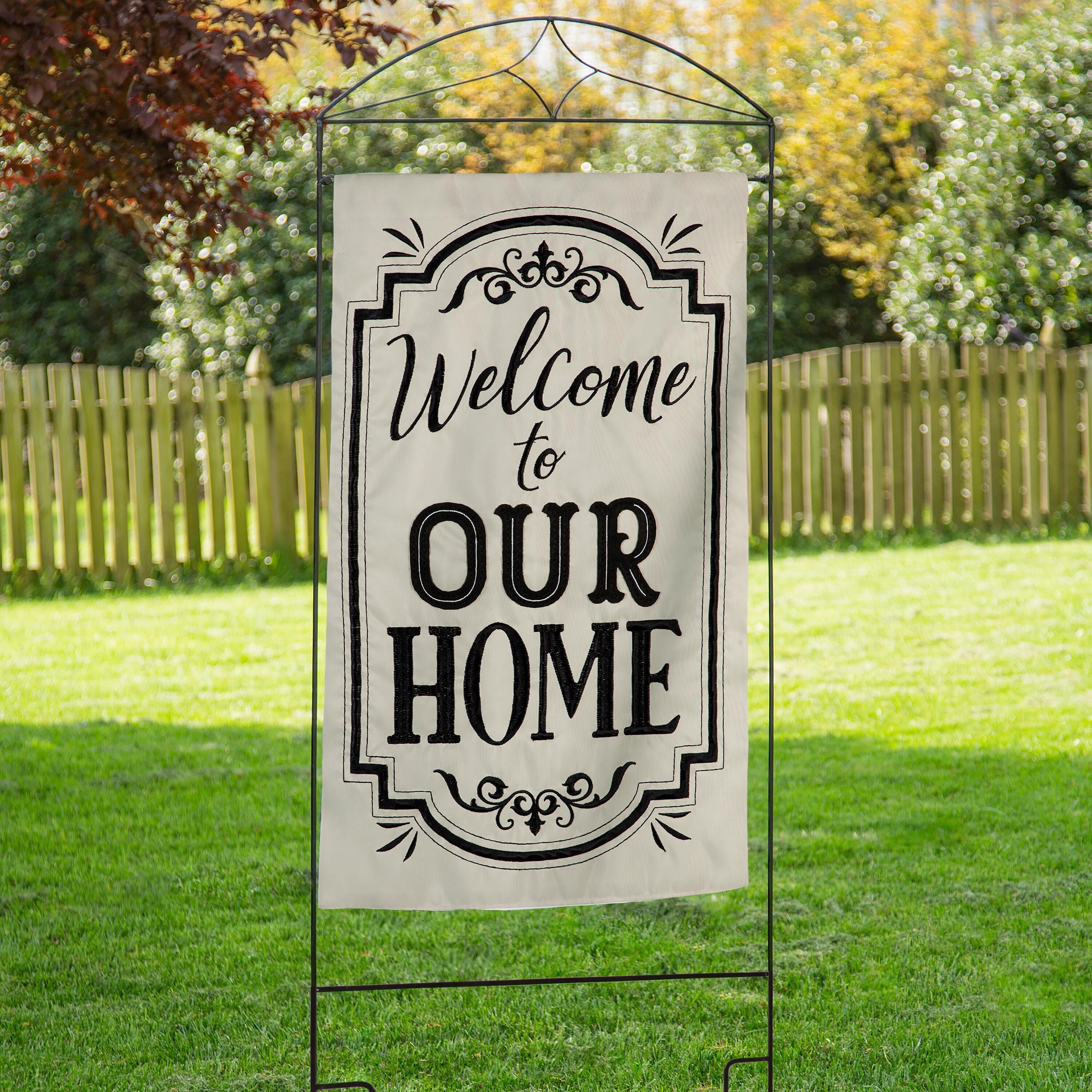 Diamond House Flag Arbor Stand – Evergreen