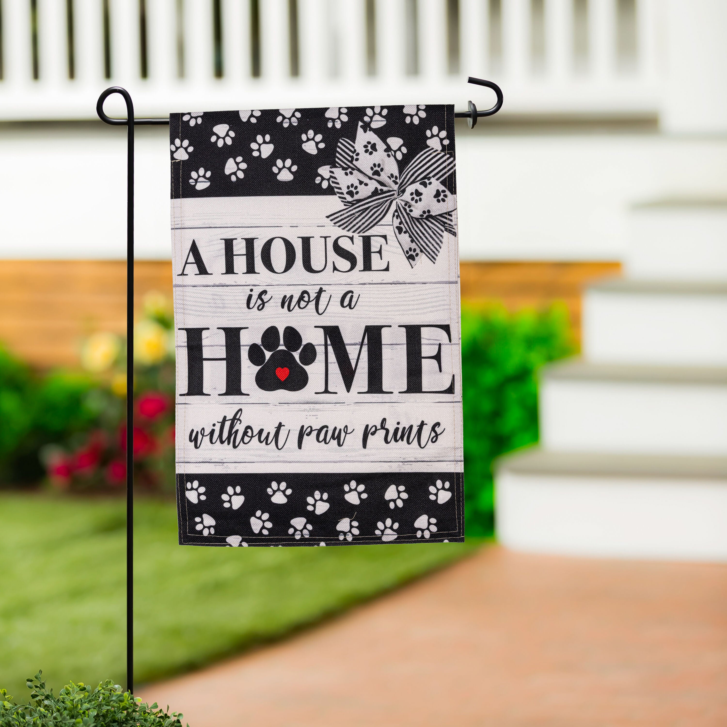 Evergreen Garden Flag - Thumbnail 2
