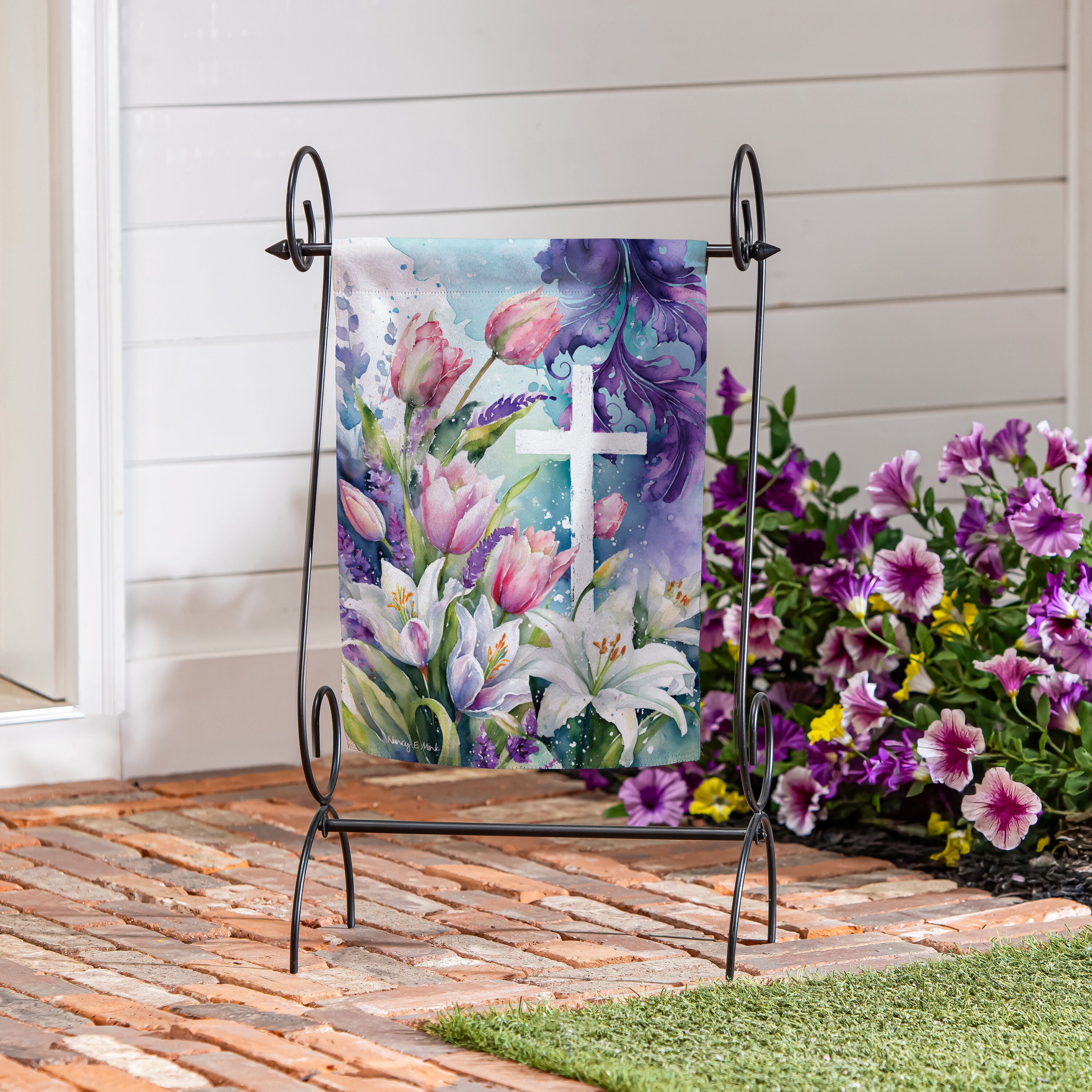 Tulip & Easter Lily Cross Suede Garden Flag – Evergreen