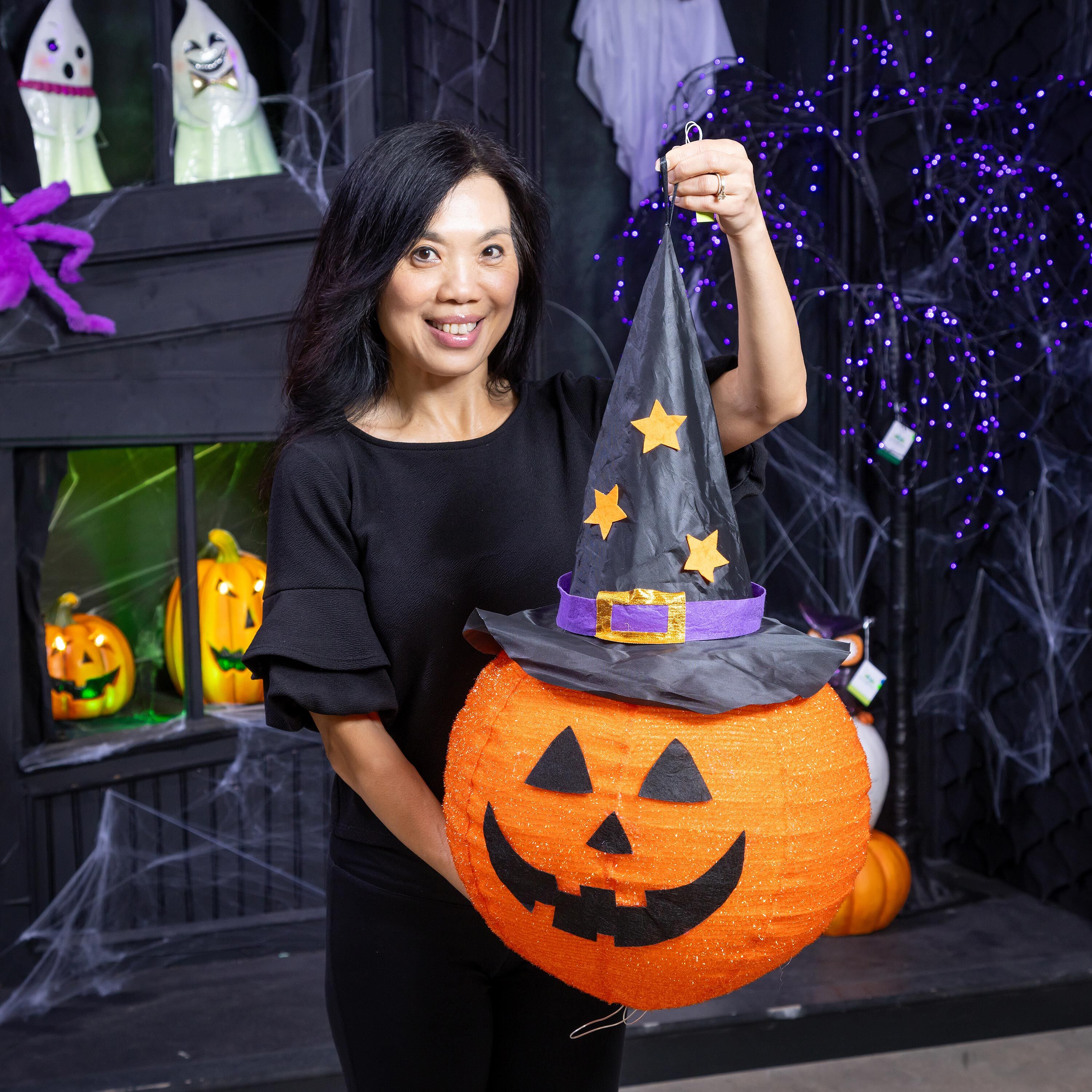 Hanging LED Fabric Witch Hat Jack O'Lantern Pumpkin – Evergreen