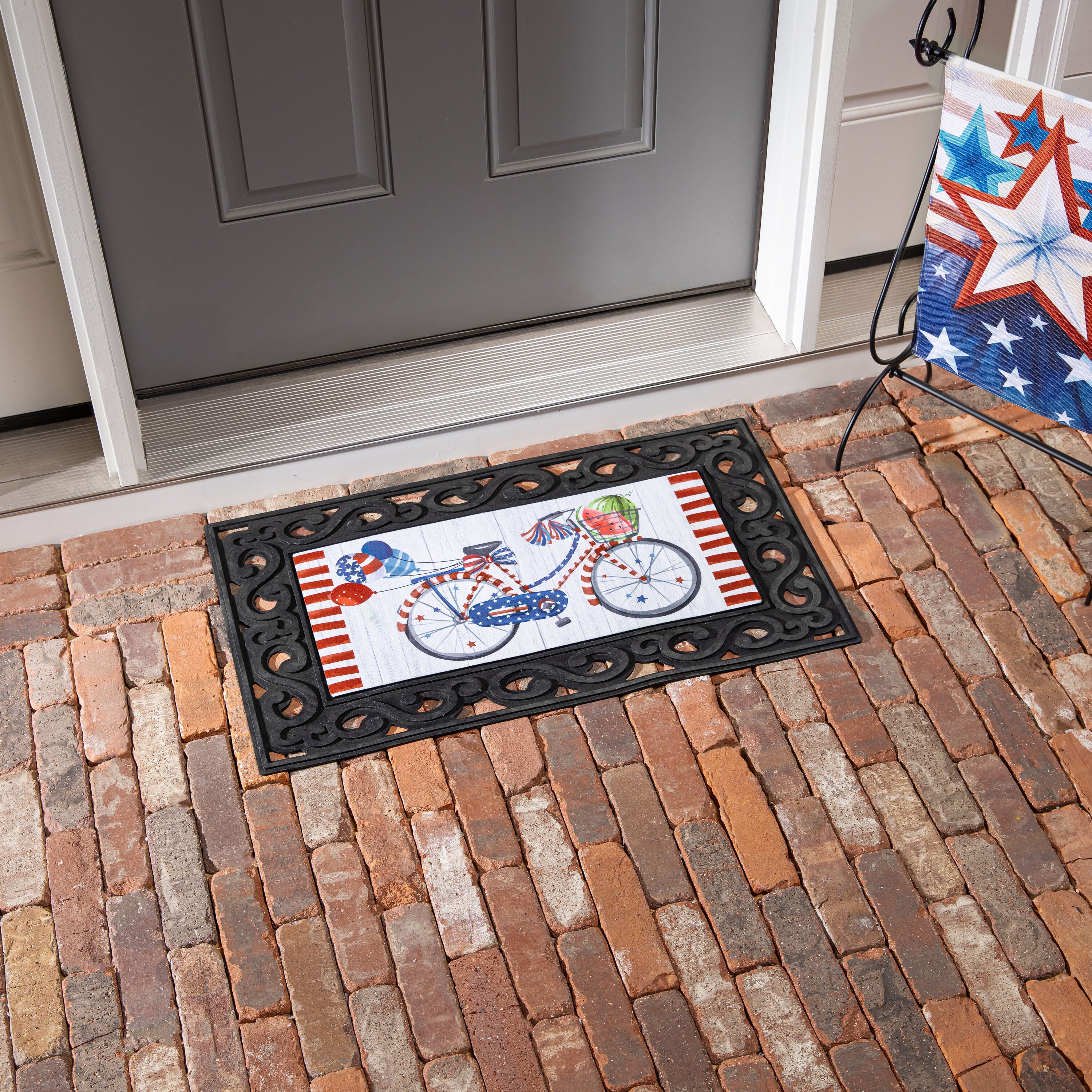 Red, White, & Bloom Bicycle Sassafras Switch Mat – Evergreen