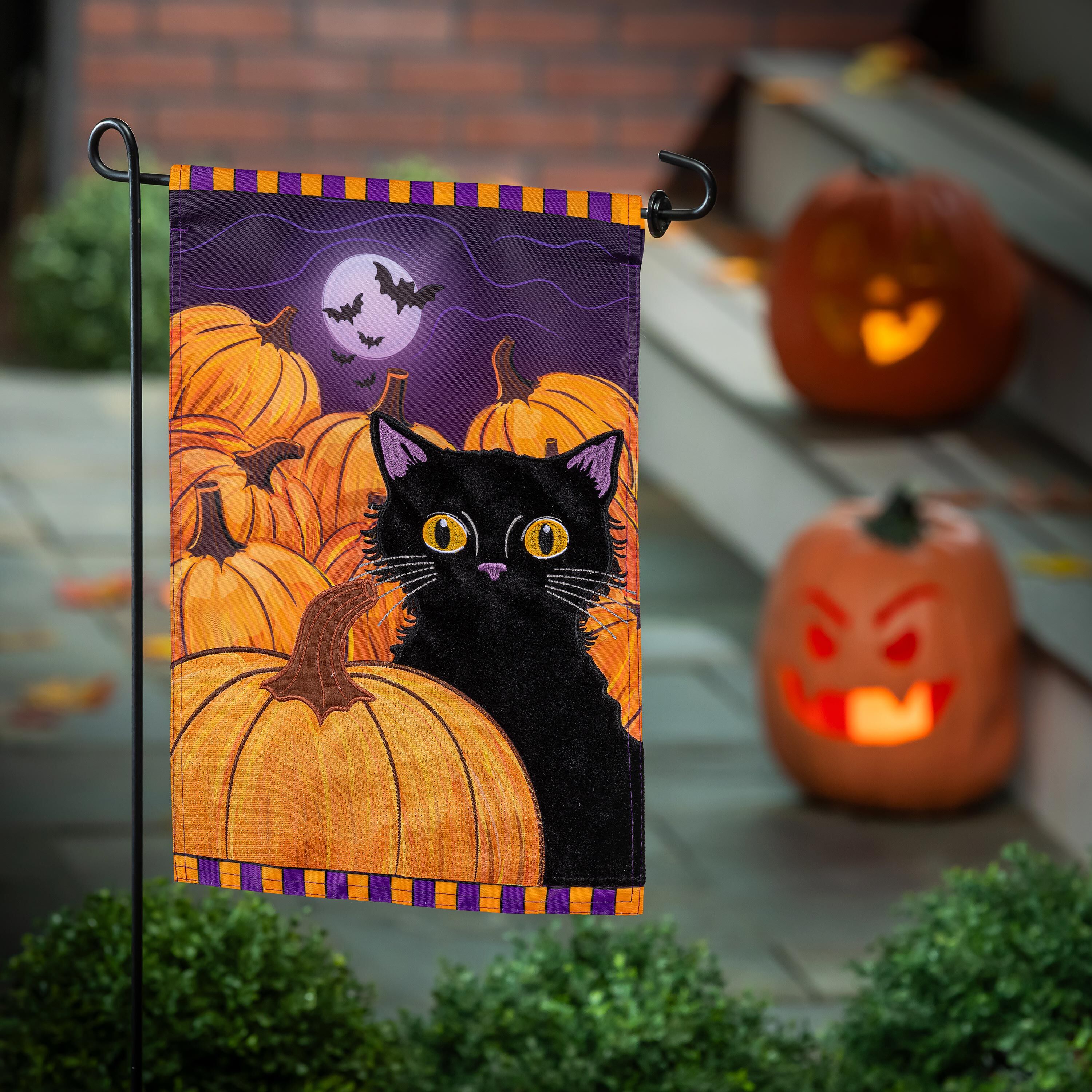 Evergreen Pumpkin Patch Cat Garden Flag